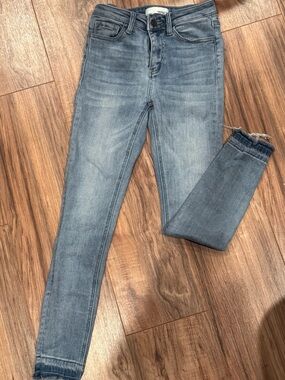 Vervet Light Blue High-Rise Skinny Jeans